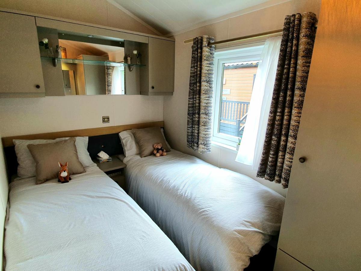 Grand Eagles Luxury Lodge, Auchterarder 珀斯 外观 照片