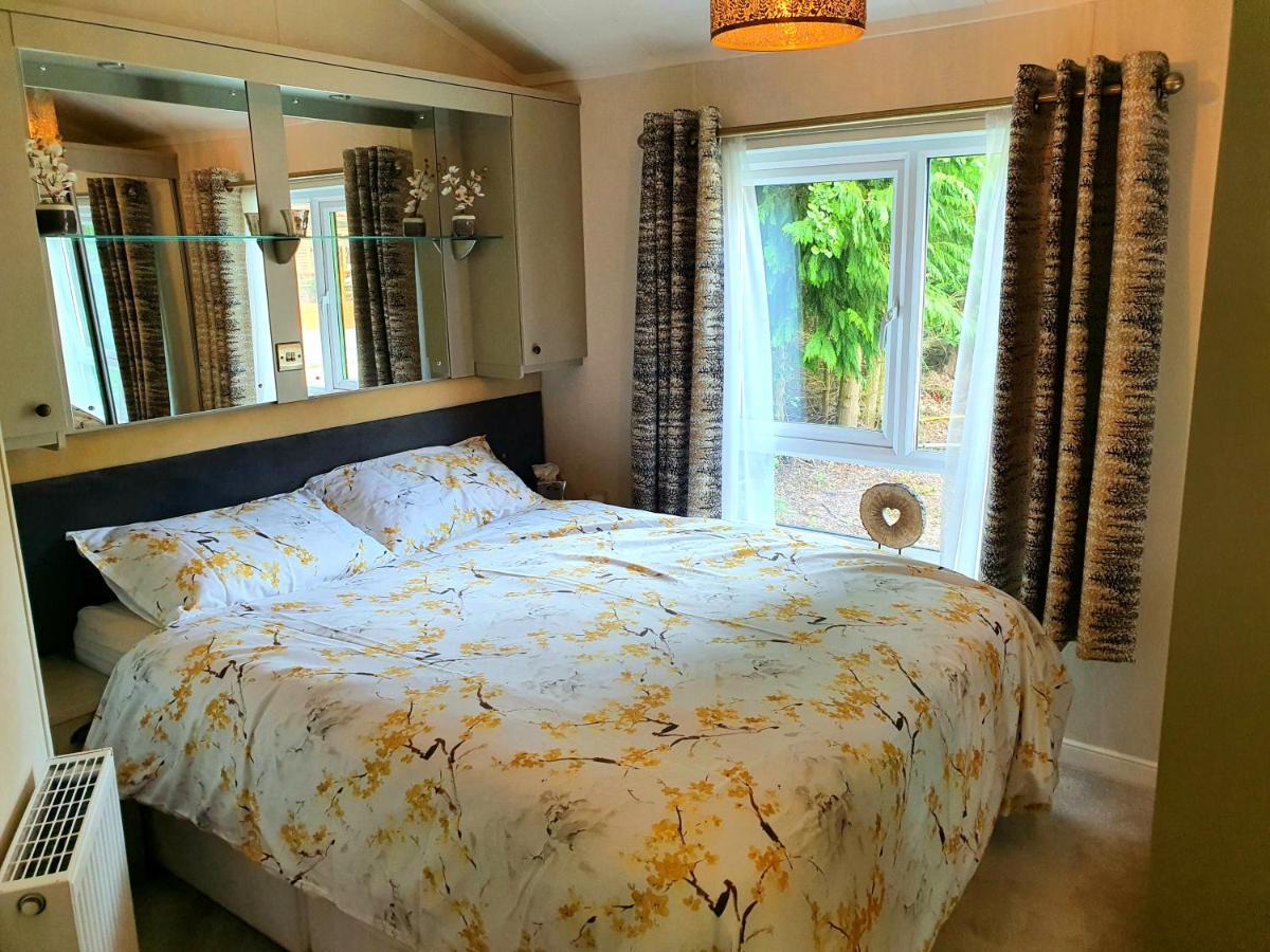 Grand Eagles Luxury Lodge, Auchterarder 珀斯 外观 照片